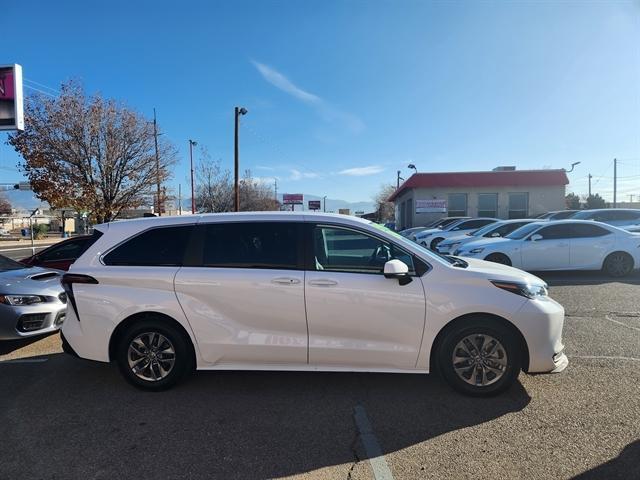 used 2024 Toyota Sienna car, priced at $38,450