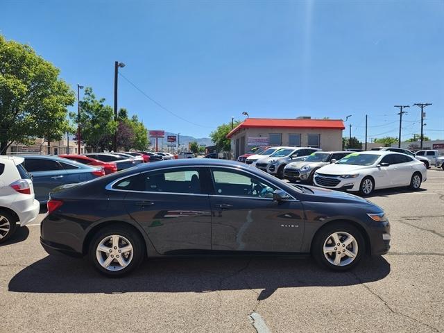 used 2023 Chevrolet Malibu car