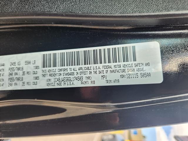 used 2016 Jeep Wrangler Unlimited car, priced at $24,950
