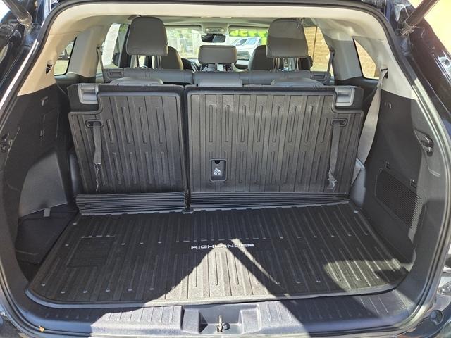 used 2021 Toyota Highlander car, priced at $29,950