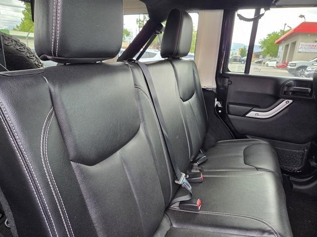 used 2015 Jeep Wrangler Unlimited car, priced at $29,950