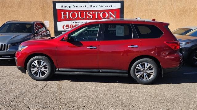 used 2020 Nissan Pathfinder car, priced at $20,950