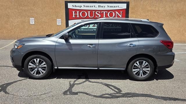 used 2020 Nissan Pathfinder car, priced at $12,950