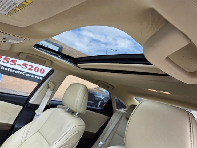 used 2015 Toyota Avalon Hybrid car
