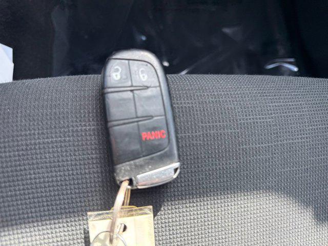 used 2015 Jeep Grand Cherokee car, priced at $12,990