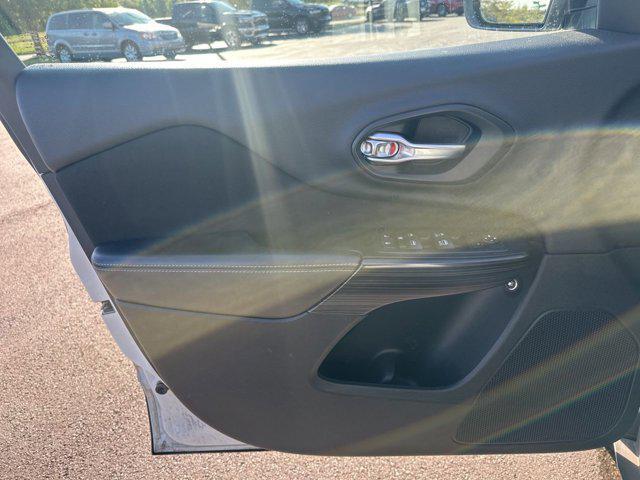 used 2017 Jeep Cherokee car, priced at $10,945