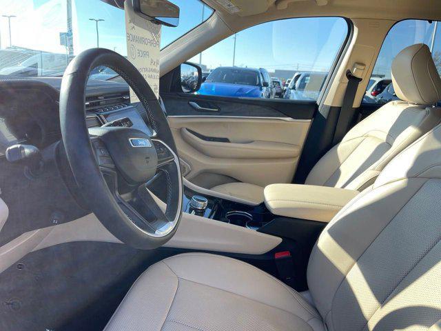 used 2022 Jeep Grand Cherokee car, priced at $31,888