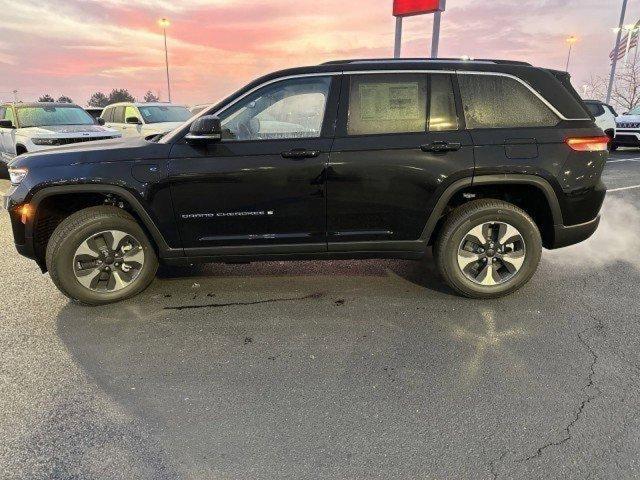 new 2022 Jeep Grand Cherokee 4xe car, priced at $54,998