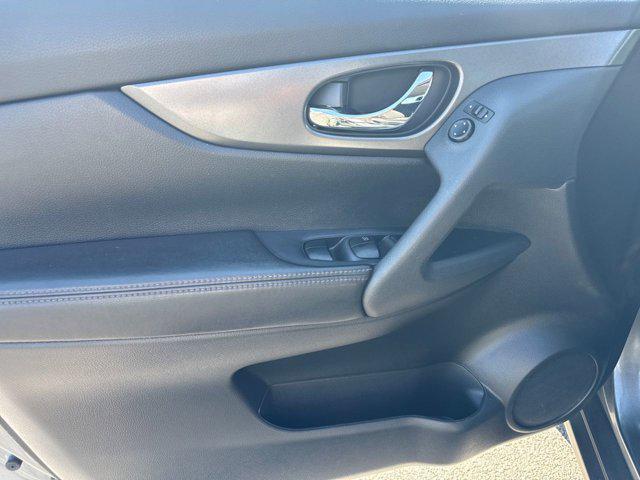 used 2015 Nissan Rogue car, priced at $9,950