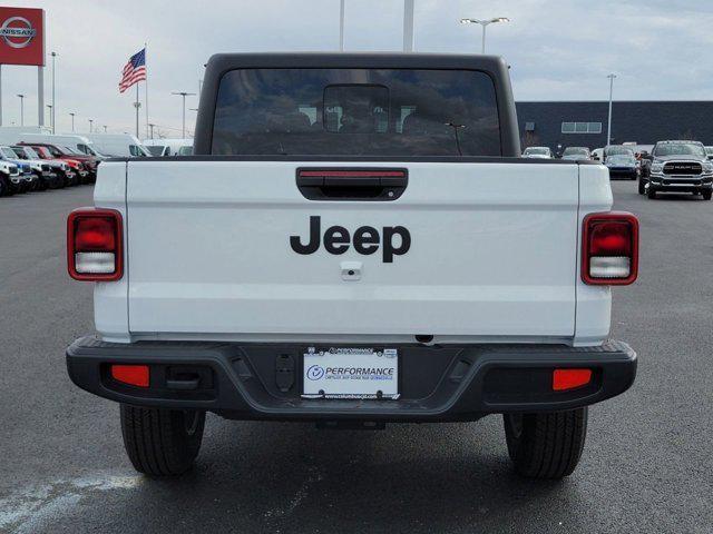 new 2024 Jeep Gladiator car, priced at $39,582