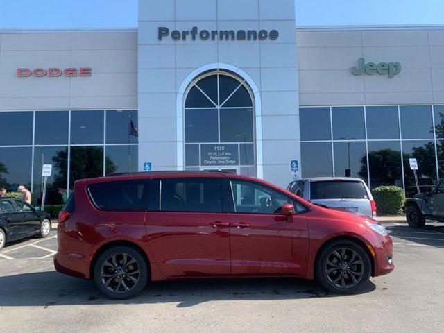 used 2020 Chrysler Pacifica car, priced at $19,990