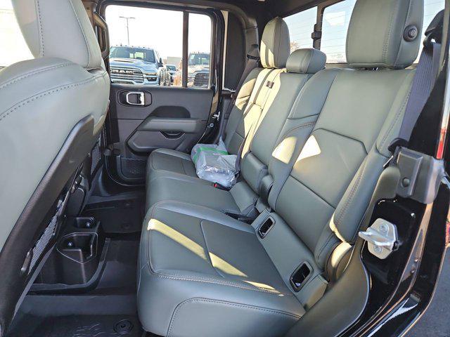 new 2026 Jeep Gladiator car, priced at $63,225