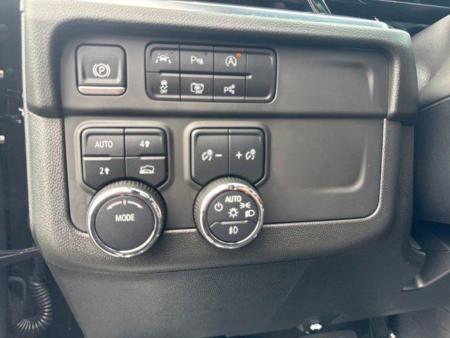 used 2025 Chevrolet Suburban car, priced at $71,900