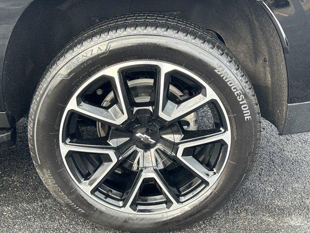 used 2025 Chevrolet Suburban car, priced at $71,900