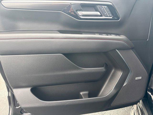 used 2025 Chevrolet Suburban car, priced at $71,900