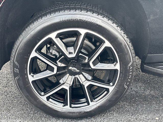 used 2025 Chevrolet Suburban car, priced at $71,900