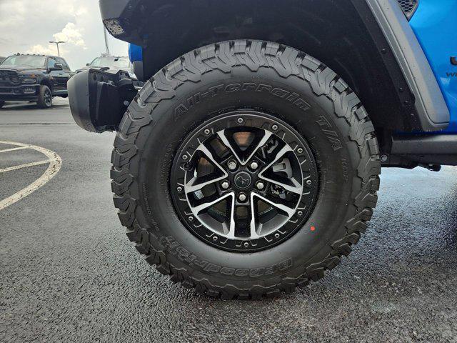 new 2025 Jeep Wrangler car, priced at $48,970