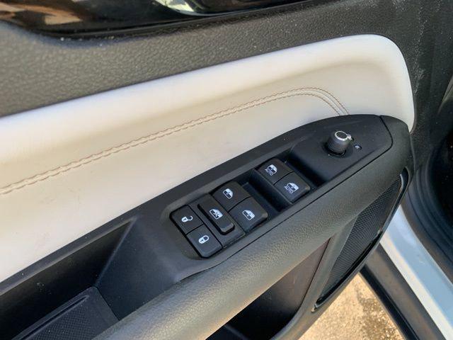 used 2024 Jeep Compass car, priced at $26,995