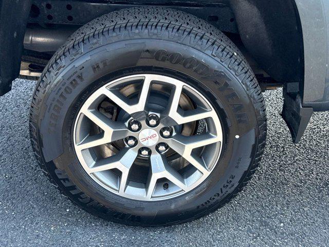 used 2019 GMC Canyon car, priced at $24,975