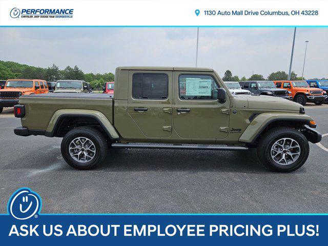 new 2025 Jeep Gladiator car, priced at $50,424