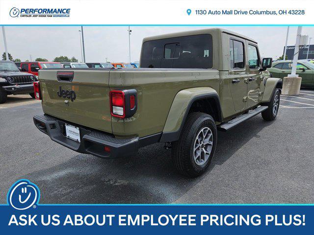 new 2025 Jeep Gladiator car, priced at $50,424