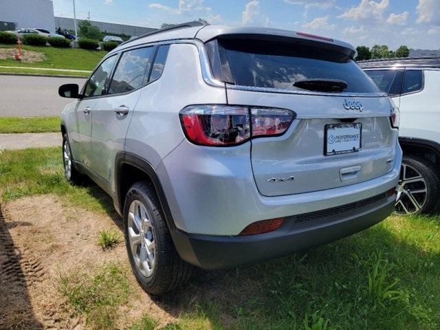 new 2024 Jeep Compass car, priced at $32,373