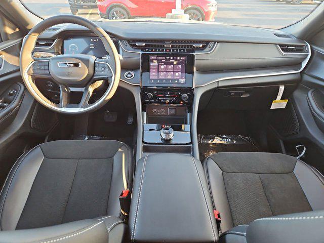 new 2025 Jeep Grand Cherokee L car, priced at $43,875