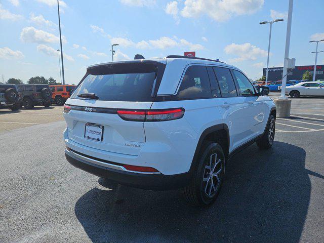new 2025 Jeep Grand Cherokee car, priced at $44,574