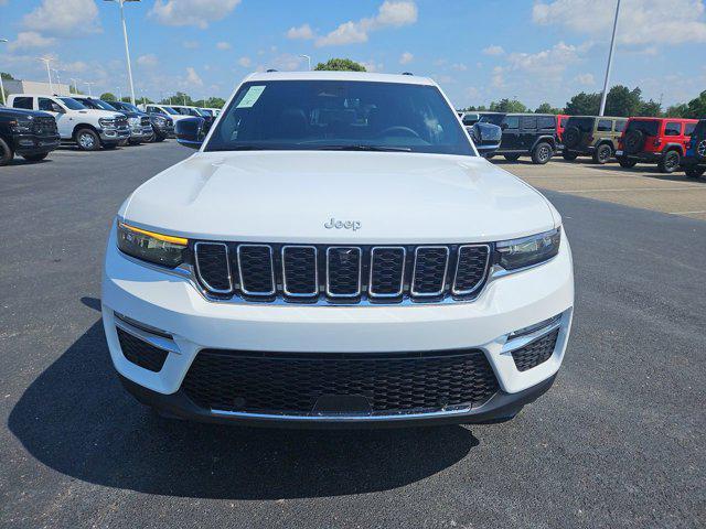new 2025 Jeep Grand Cherokee car, priced at $44,574