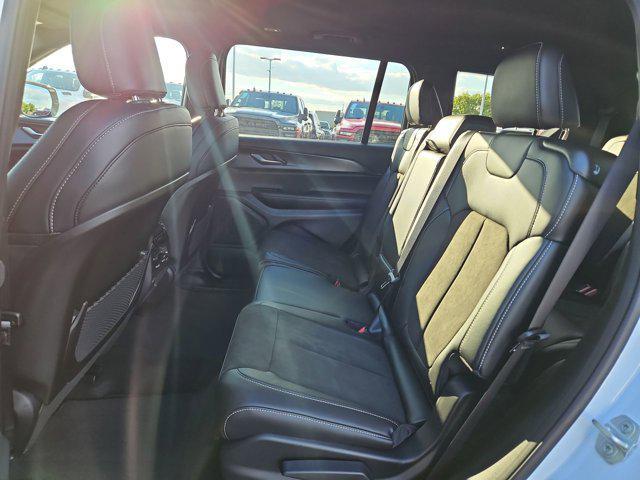 new 2025 Jeep Grand Cherokee L car, priced at $45,025