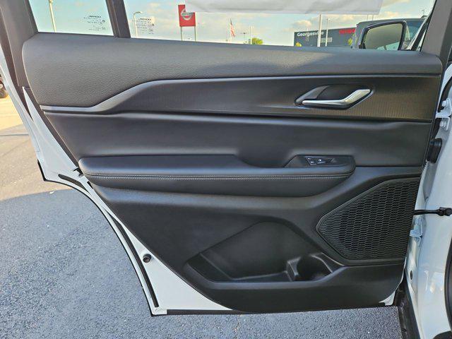 new 2025 Jeep Grand Cherokee L car, priced at $45,025