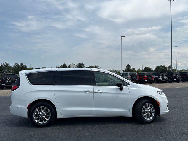 used 2024 Chrysler Pacifica car, priced at $38,890