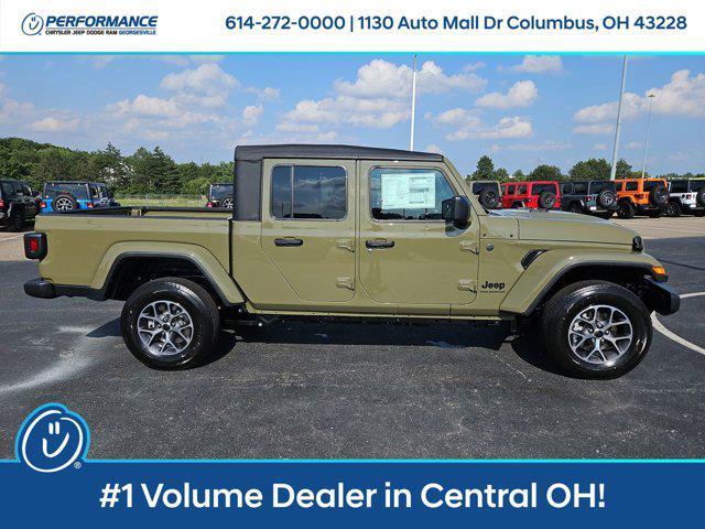 new 2025 Jeep Gladiator car, priced at $43,290