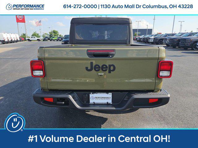new 2025 Jeep Gladiator car, priced at $43,290