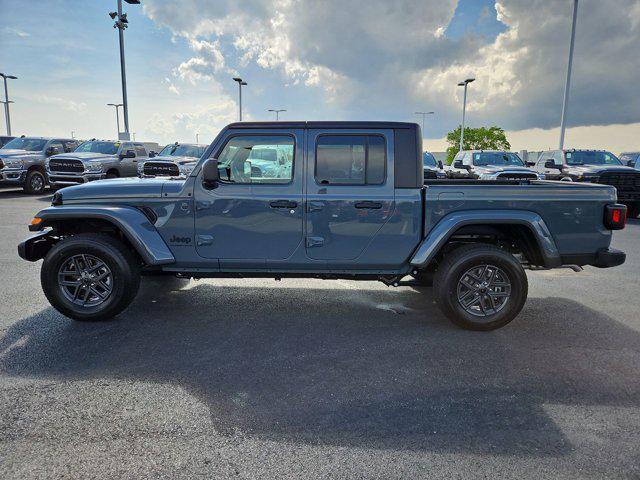 new 2025 Jeep Gladiator car, priced at $46,350