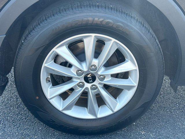 used 2019 Kia Sorento car, priced at $13,998