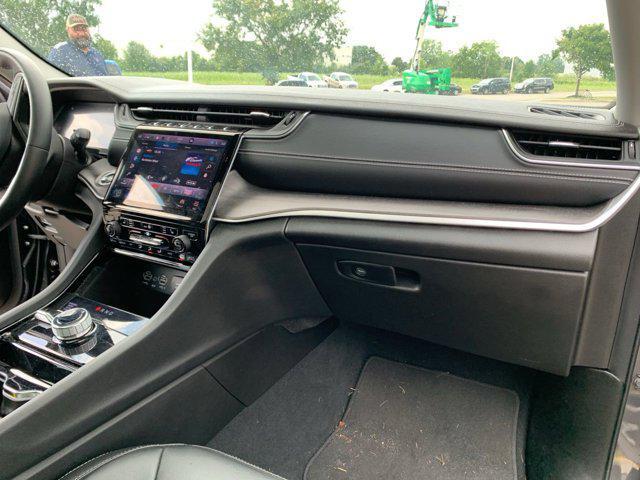 used 2022 Jeep Grand Cherokee car, priced at $34,880