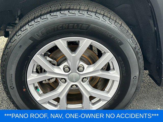 used 2022 Jeep Grand Cherokee car, priced at $29,598