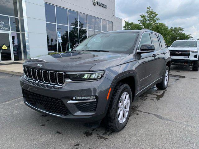 used 2022 Jeep Grand Cherokee car, priced at $34,880
