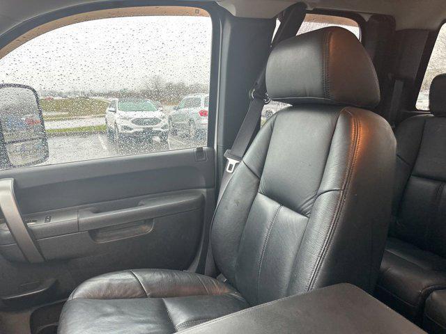 used 2013 Chevrolet Silverado 2500 car, priced at $24,900