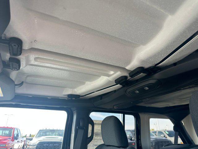 new 2024 Jeep Wrangler car, priced at $47,188