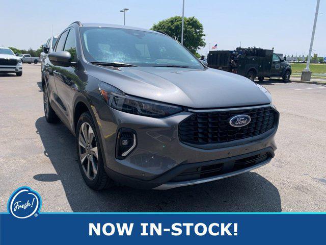 used 2023 Ford Escape car, priced at $24,995