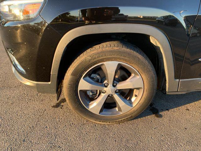 used 2020 Jeep Cherokee car, priced at $21,999