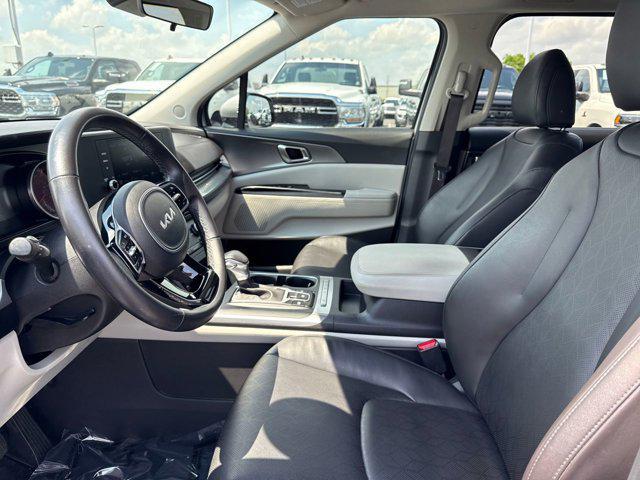used 2023 Kia Carnival car, priced at $28,900