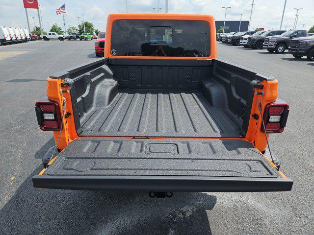 new 2025 Jeep Gladiator car, priced at $49,209