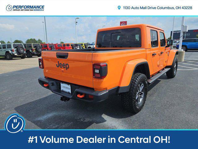 new 2025 Jeep Gladiator car, priced at $49,209