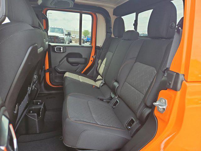 new 2025 Jeep Gladiator car, priced at $49,209