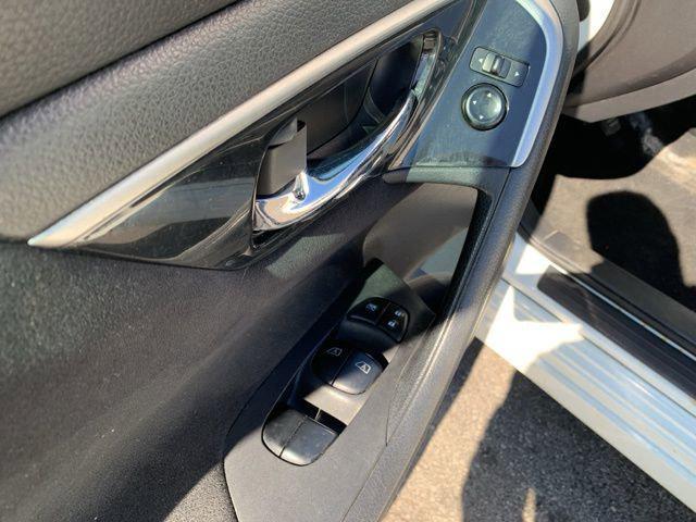 used 2014 Nissan Altima car, priced at $7,995