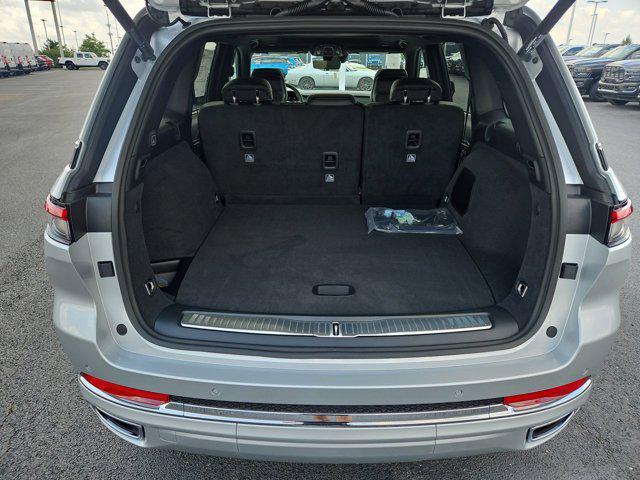 new 2025 Jeep Grand Cherokee car, priced at $61,518