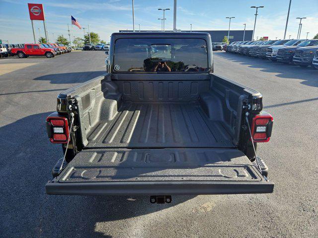 new 2025 Jeep Gladiator car, priced at $53,326